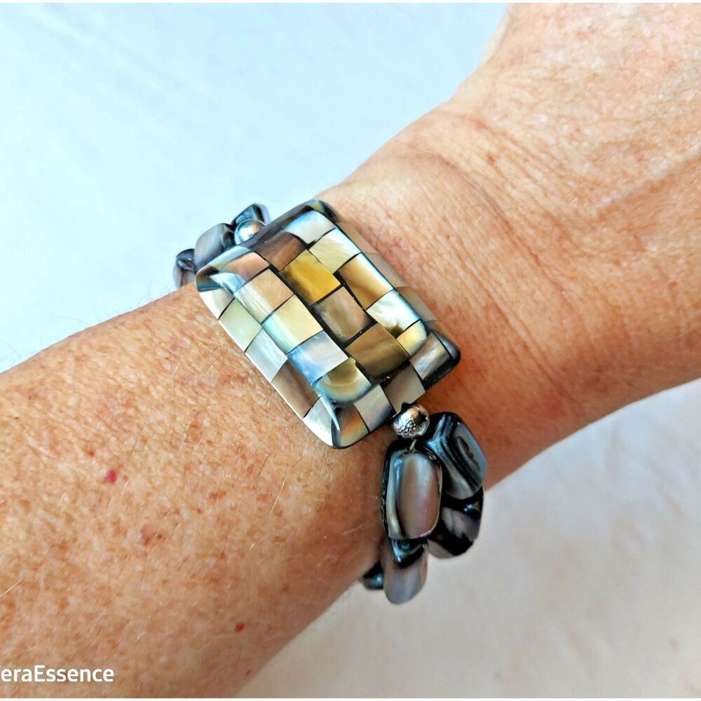 Vintage Mother of Pearl Abalone Paua Shell Beaded Mosaic Bracelet 7.5" - Picture 6 of 10